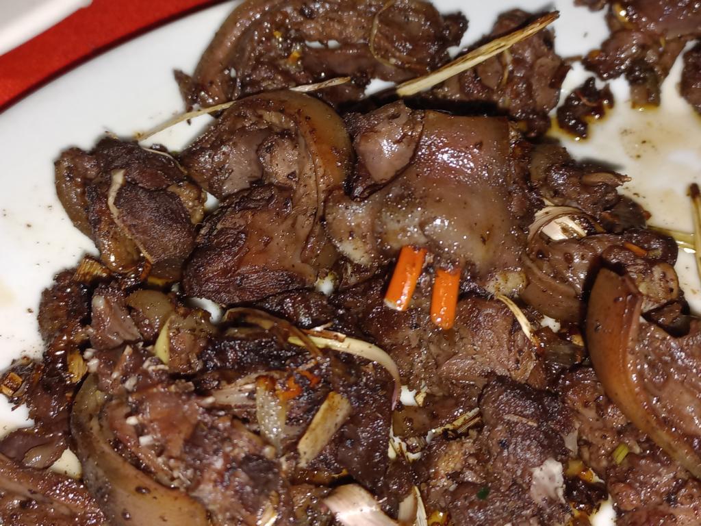 Incisors of a Large bamboo rat after frying in a pan