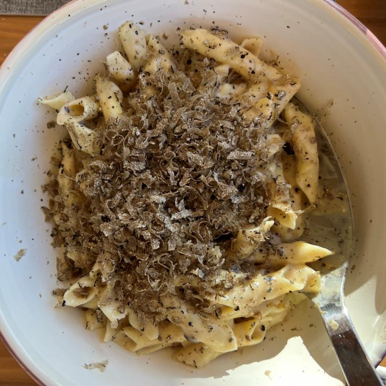 Fuzi pasta with White truffles