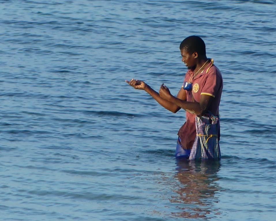 Handline fishing at the coast of Zanzibar