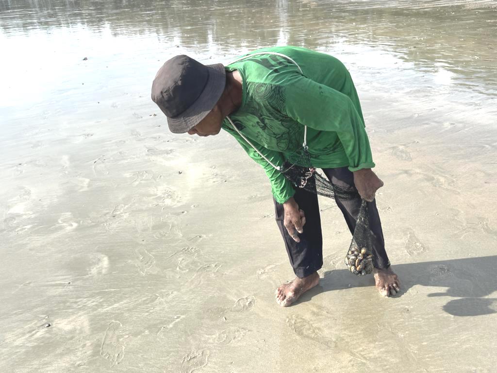My teacher, a local fisherman