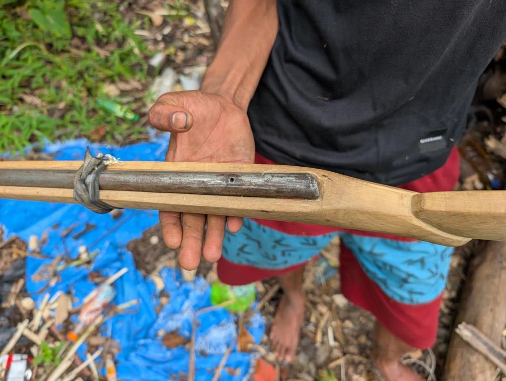 Fitting the improvised barrel with the stock