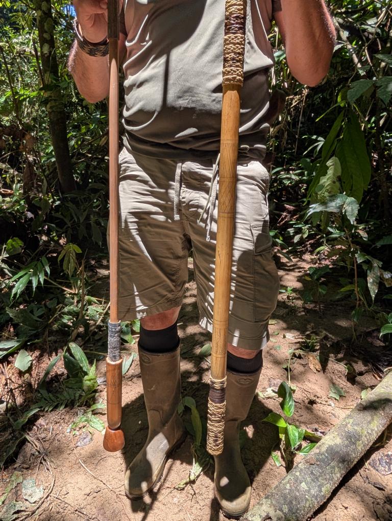 Comparative dimensions between the inner and outer tubes of a bamboo blowpipe.